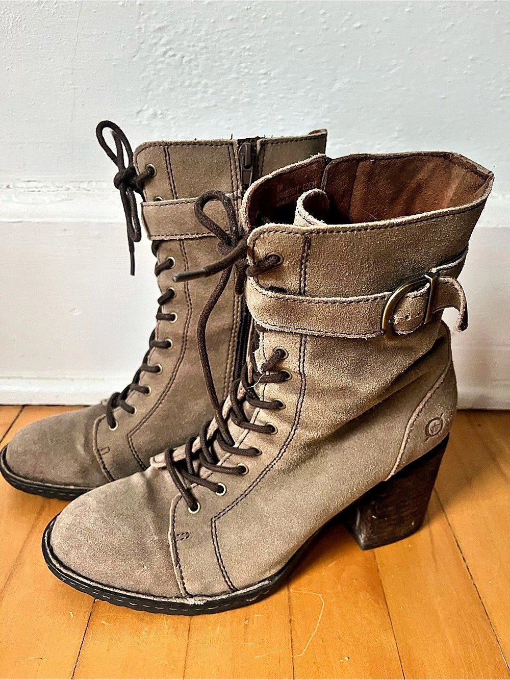 Born Taupe Combat Style Leather Boots 9